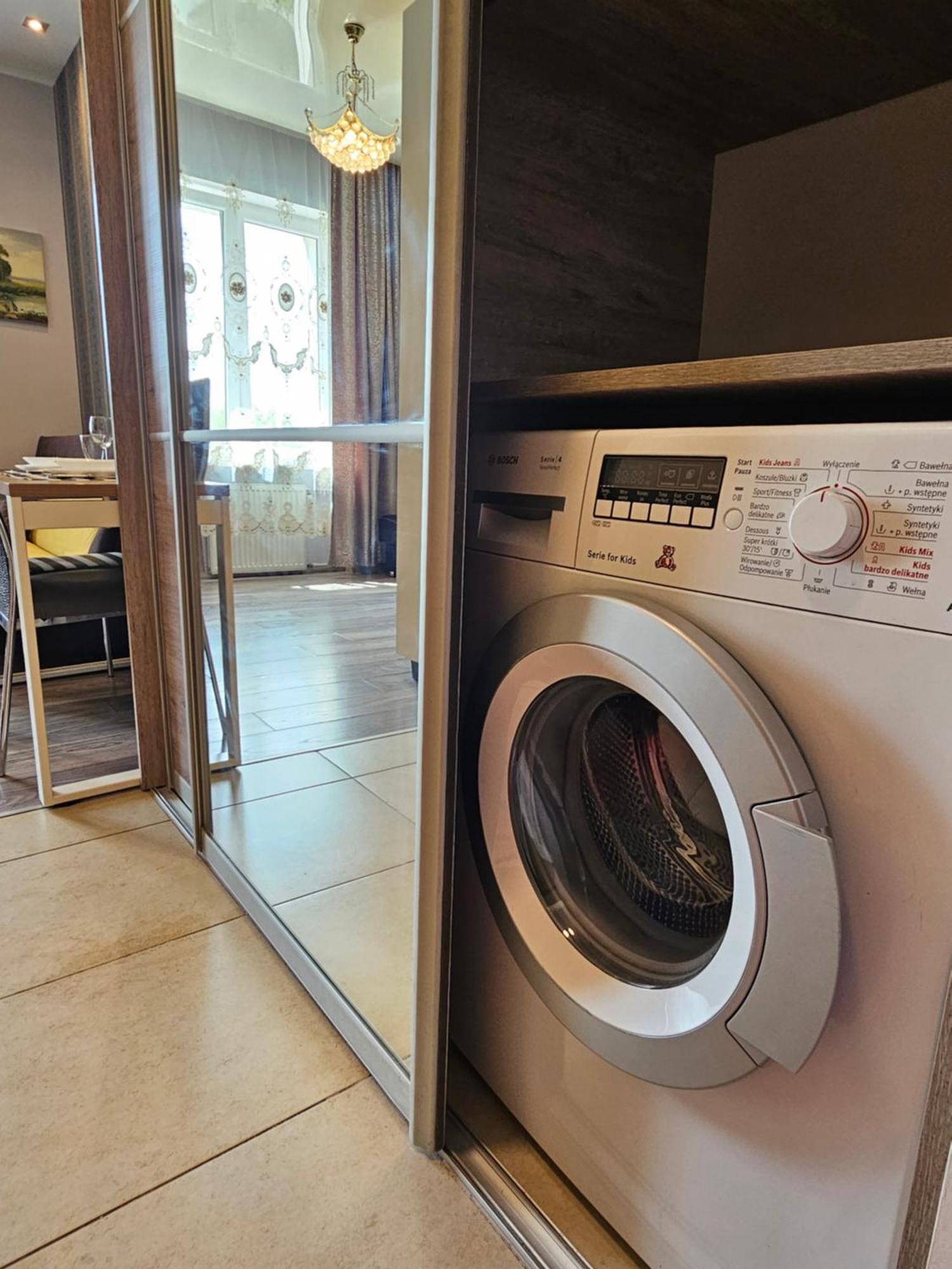 Studio Close To Royal Lazienki Park, Недалеко От Олинек Warszawa Eksteriør bilde